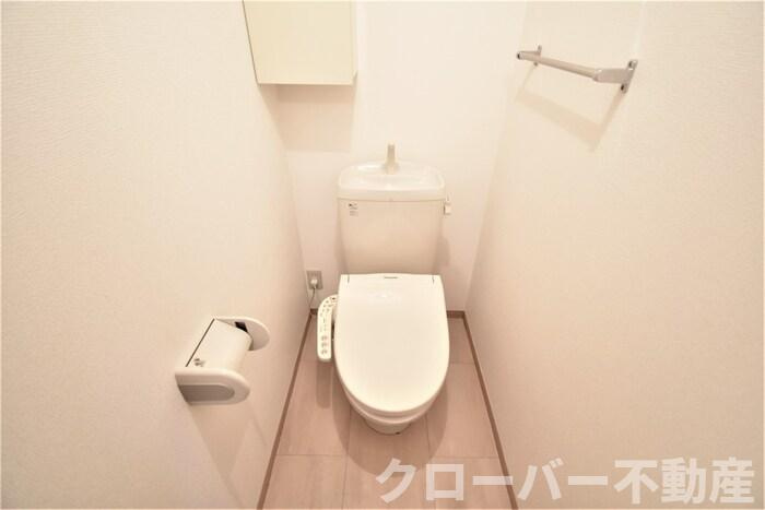 ＧＥＮＥＳＩＳのトイレ|温水洗浄暖房便座