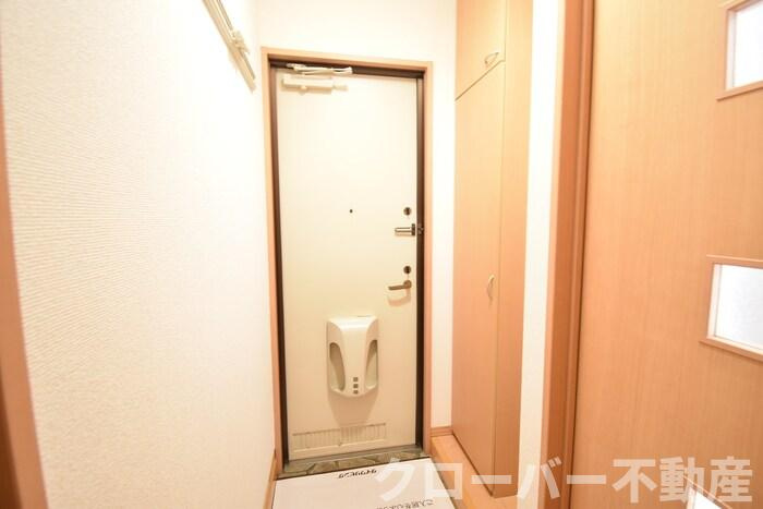 ＧＥＮＥＳＩＳの玄関|玄関