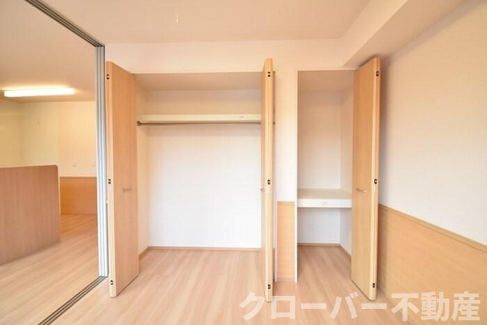 セジュール澄Ⅲ A棟の収納|クローゼット、物入