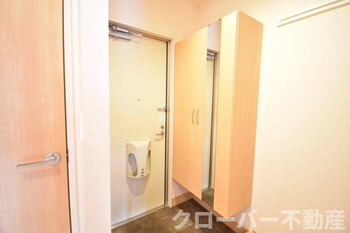セジュール澄Ⅲ A棟の玄関|シューズボックス（トールタイプ）