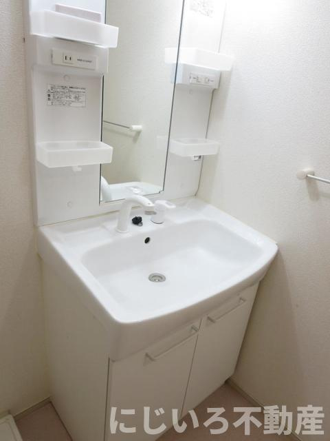 セレブリティDの洗面所