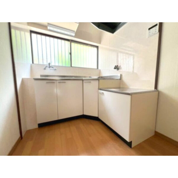 旭が丘3丁目戸建のキッチン