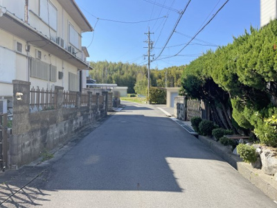 【前面道路含む現地写真】 | 四日市市東垂坂町 | 前面道路