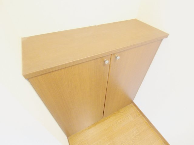 バリュージュの玄関