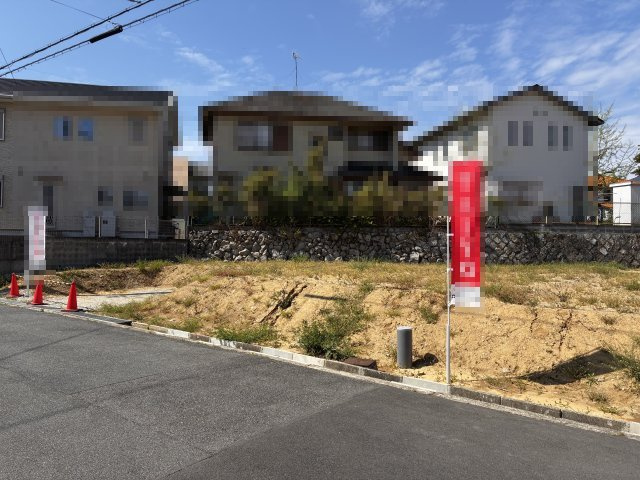 奈良市学園大和町１丁目の外観|建築条件はございません。
