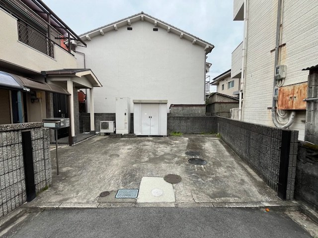 富田林市喜志新家町一戸建の駐車場
