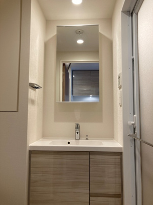 【洗面所】 | パークアクシス池袋 | ※写真は同タイプ住戸です。