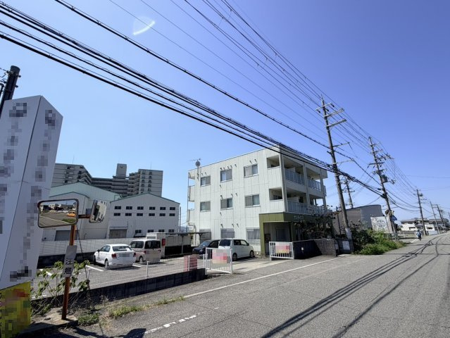 サンライフFの外観