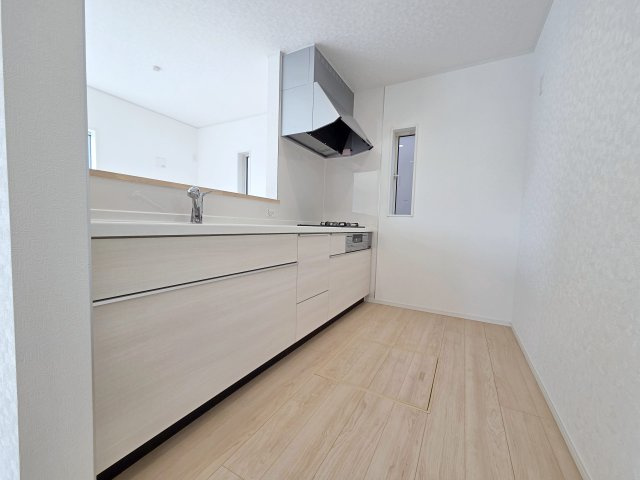 【キッチン】 | 東海市加木屋町第36の４号棟【仲介手数料0円】
