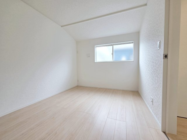 【洋室】 | 東海市加木屋町第36の４号棟【仲介手数料0円】