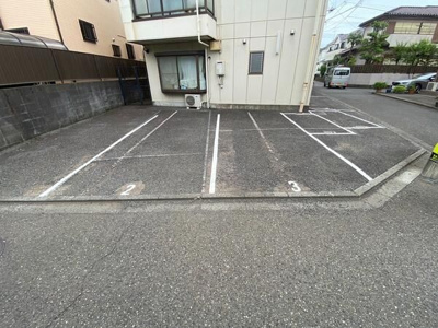 【駐車場】 | ファミーラシオン