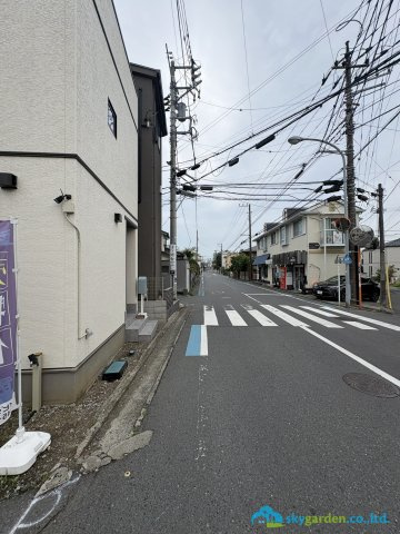 茅ヶ崎市中海岸　中古戸建の前面道路含む現地写真|前面道路含む現地写真です