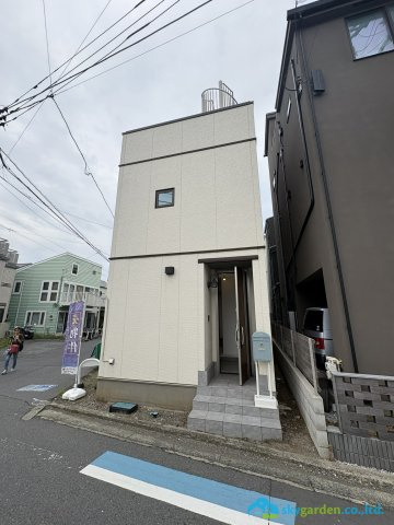 茅ヶ崎市中海岸　中古戸建の前面道路含む現地写真|前面道路含む現地写真です