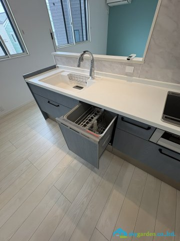 茅ヶ崎市中海岸　中古戸建のキッチン|使いやすいキッチンです