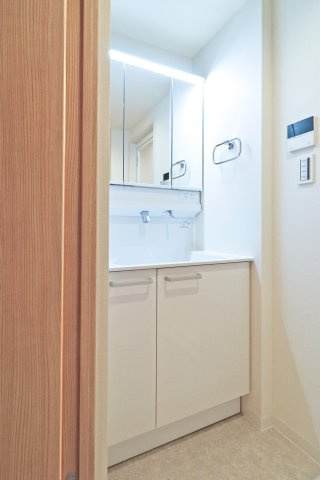 クレストフォルム中野弥生町