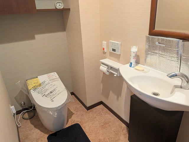 THE HOUSE 足立三丁目（A-4）のトイレ
