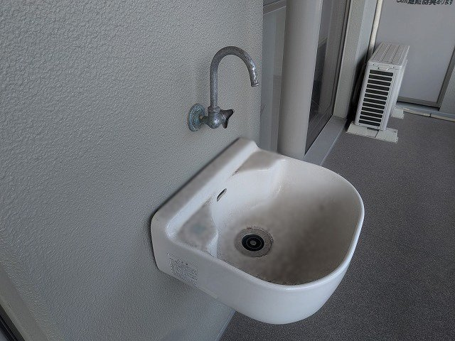 THE HOUSE 足立三丁目（A-4）のバルコニー