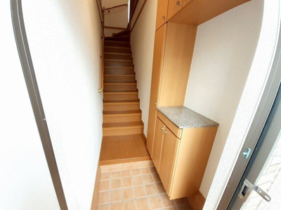 【玄関】 | プリムローズ徳力新町Ａ | シンプルで使いやすい玄関です