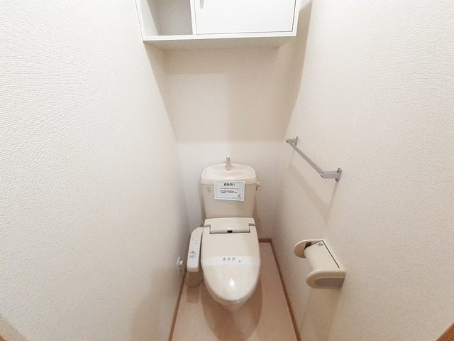 【トイレ】 | プリムローズＡ | シンプルで使いやすいトイレです