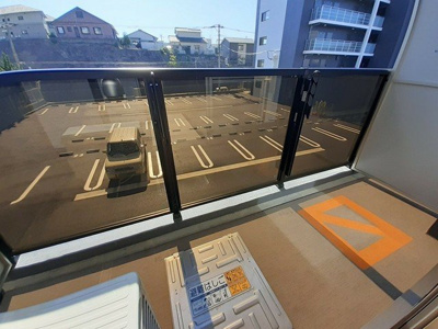 【バルコニー】 | ロータス青山２ | お洗濯にも便利なバルコニー付き