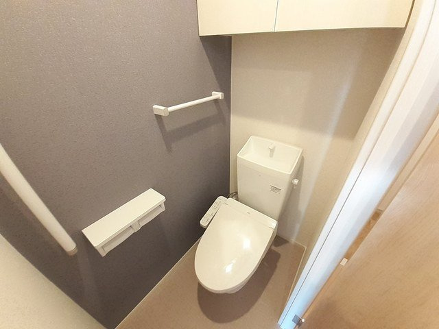 【トイレ】 | ロータス青山２ | ゆったりとした空間のトイレです