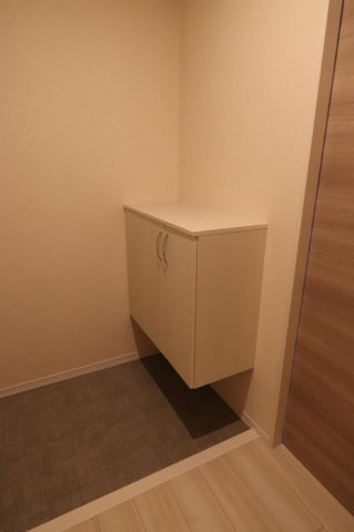 Ｄ－ｒｏｏｍアベタテの玄関