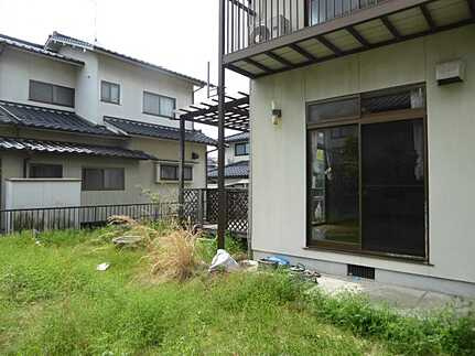 安佐北区口田南8丁目の庭