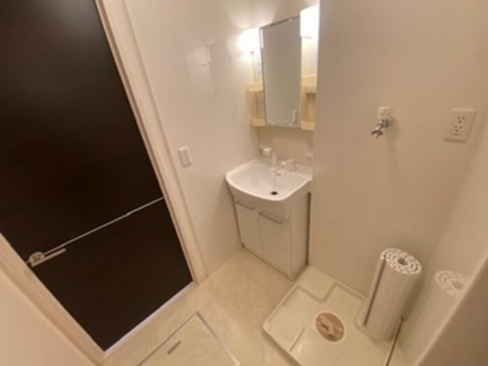 レザン長根Bの洗面所|別部屋同一間取りのお写真となります。