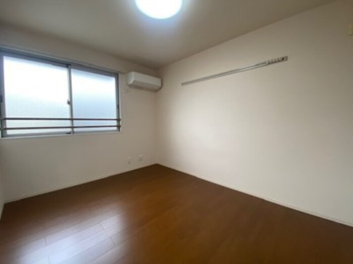 レザン長根Bの内装|別部屋同一間取りのお写真となります。