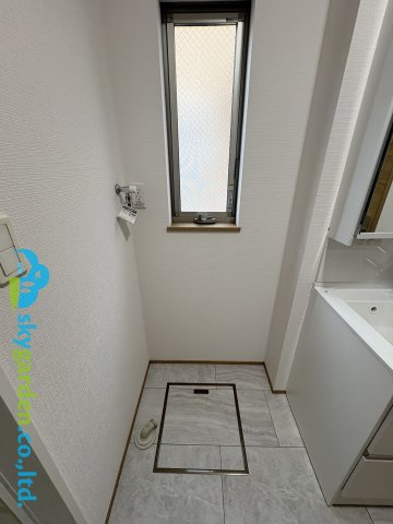 茅ヶ崎市菱沼２丁目　中古戸建　全１棟のランドリースペース
