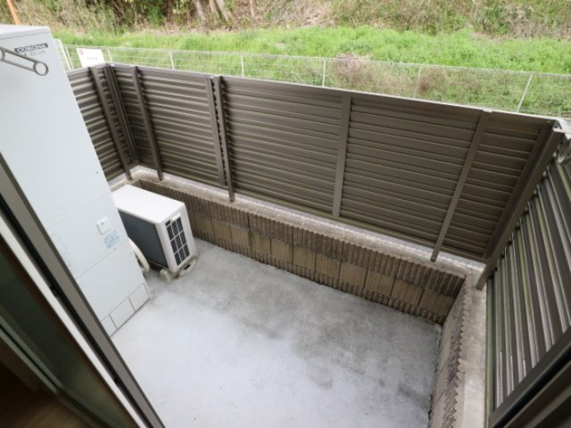 サニーDハウス芝町イーストのバルコニー