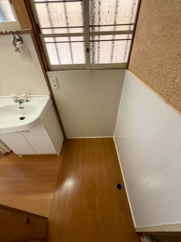 宮本短期の内装