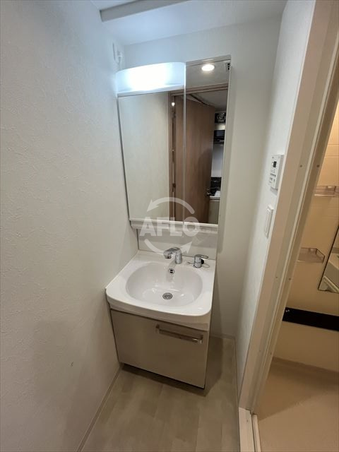 プレサンス新深江ディレットの洗面所|プレサンス新深江ディレット　独立洗面台