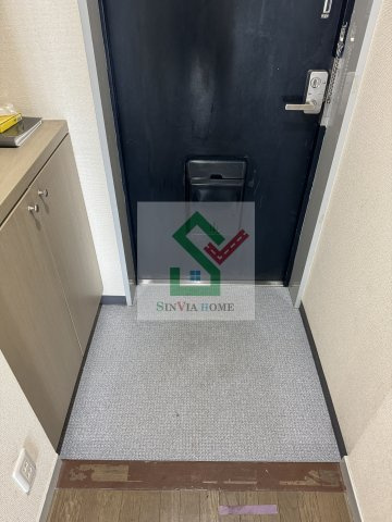イーハトープ壱番館の玄関