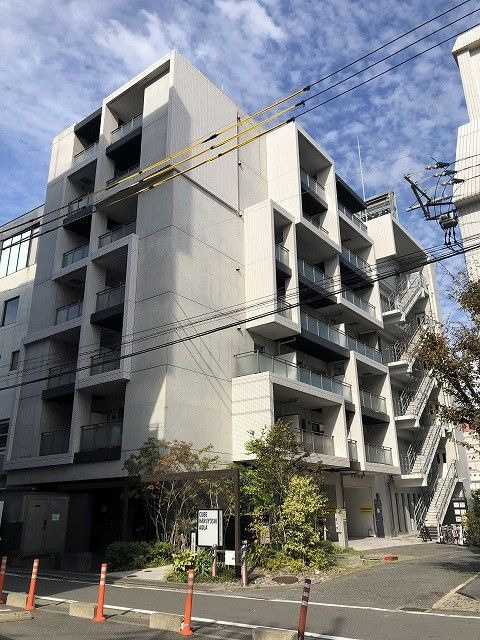 キューブ春吉アクアの外観