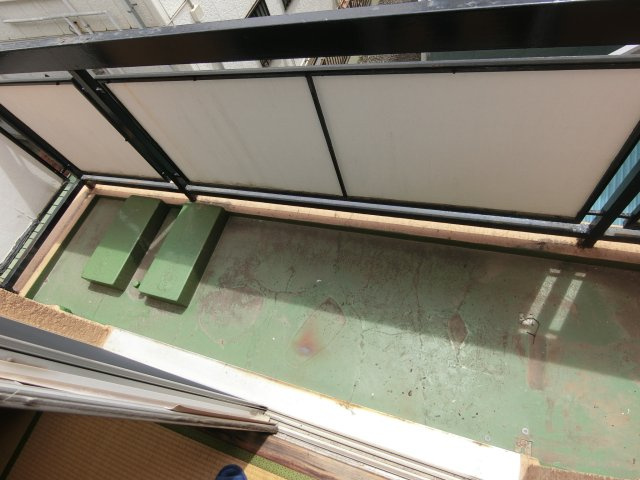 中原ハイツのバルコニー