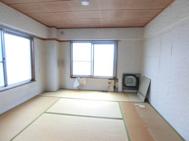 中原ハイツの和室