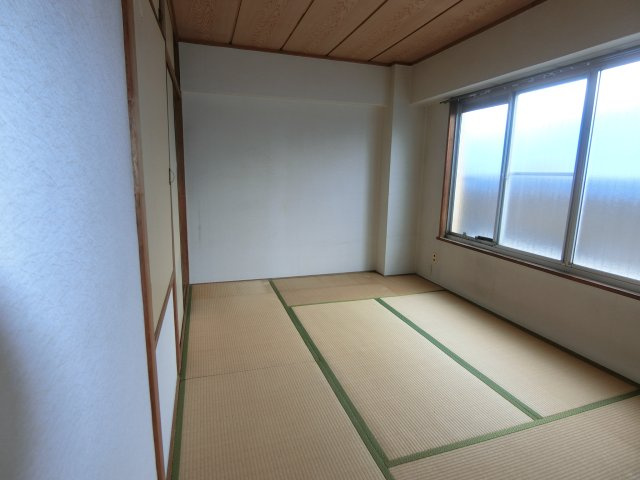 中原ハイツの和室