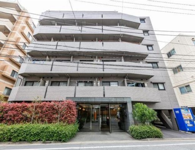 ルーブル蒲田六番館の外観