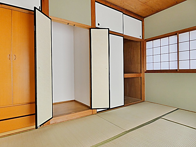 柴田春美借家の収納|大きなものも収納できそうです