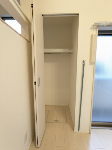 ハーモニーテラス野並の収納|クローゼット
