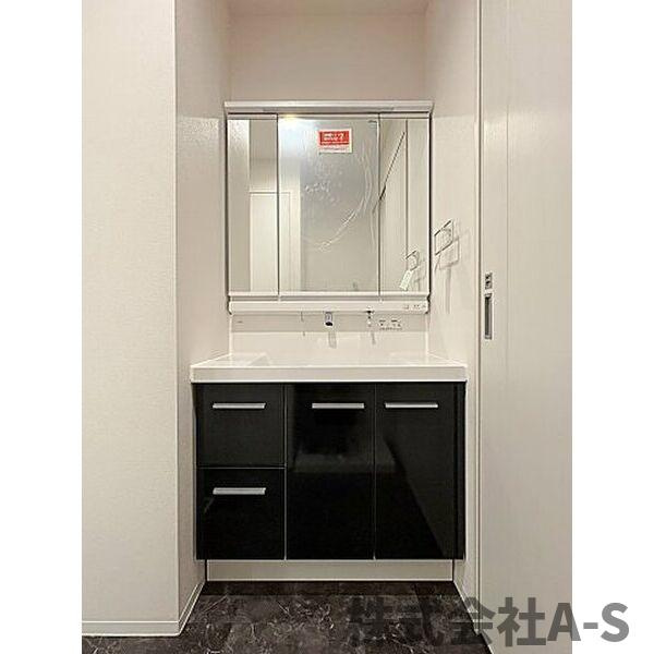 Ｃａｓａ Ｖｉａのキッチン|同間取り画像使用
実際のお部屋と色などが異なる場合がございます。