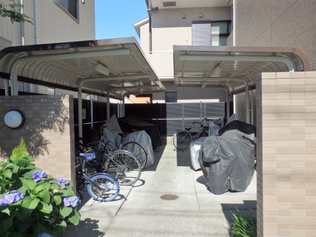 レージュ松原のその他共用部分|自転車置場