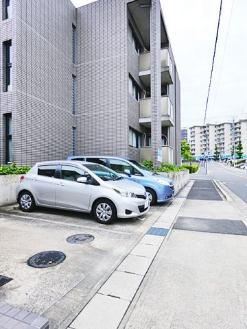 ヴァンヴェール平和ヶ丘の駐車場|駐車場です