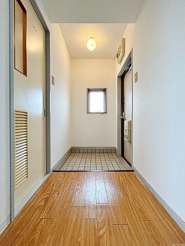 リバーサイド・ヒルの玄関|玄関です