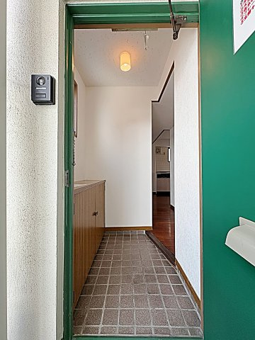 ユタカマンションの玄関|落ち着いた玄関です