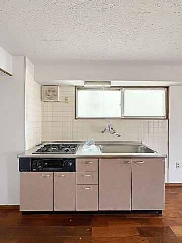 ユタカマンションのキッチン|きれいなキッチンです
