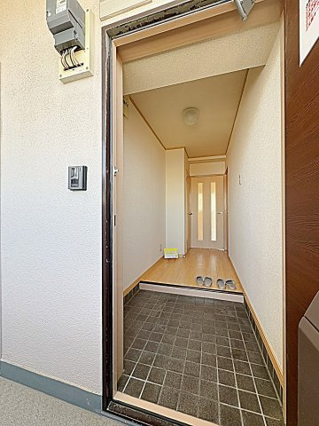 瑞和ビルの玄関|シンプルで使いやすい玄関です