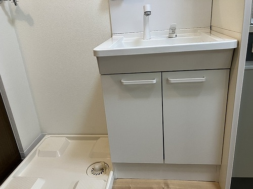 ベレーサ本山の洗面所|脱衣所・洗面台　※同タイプの部屋のお写真です