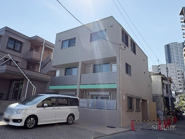 エレガンス十条の外観